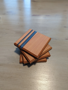 Juego de 4 Posavasos Cuadrados Aislantes de Madera de Acacia y Resina, Ecológicos, Diseño Moderno y Minimalista, Color y Logotipo Personalizables - Product Image 5