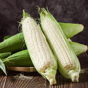 Premium Selected Dried White <b>Corn</b> Nutrient Rich White <b>Corn</b> Ideal For <b>Snack</b> And Food Product Manufacturing - Product Image 3