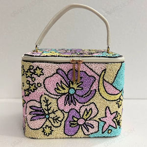 Trousse de Maquillage Florale Perlée à la Main avec Miroir et Fermeture Éclair, Boîte de Rangement pour Cosmétiques, Fabrication Indienne Artisanale, Vente en Gros, Fournisseur OEM Export - Product Image 1