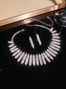 สร้อยคอเพชรทรงกลมเจียระไนแบบบริลเลียนท์ วินเทจ ทองคำแท้ 14K ชุบโรเดียมสุดหรู สำหรับทั้งชายและหญิง เหมาะสำหรับงานแต่งงาน เพชรเติมเต็มสี D - Product Image 1