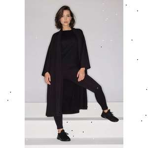 Robe kimono longue en satin noir pour femme, style minimaliste, robe de détente - Product Image 2