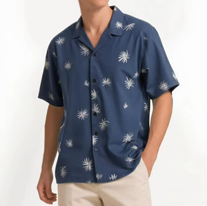 เสื้อเชิ้ตฮาวายลายพิมพ์สำหรับผู้ชาย สไตล์ลำลอง ใส่สบาย ทรงหลวม ติดกระดุม ป้องกันรอยยับ ระบายอากาศได้ดี เหมาะสำหรับใส่ไปชายหาด - Product Image 1