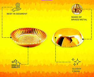 Bol en laiton Bhog Prasad Katori traditionnel pour offrandes et rituels de temple Pooja, petit bol décoratif en forme de pétale - Product Image 4