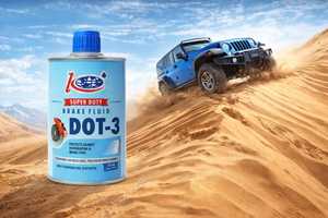 น้ำมันเบรกพรีเมียม DOT 3 ขนาด 355 มล. บรรจุถัง สำหรับรถยนต์ รถบรรทุก รถบัส คุณภาพสูง สำหรับ OEM - Product Image 1