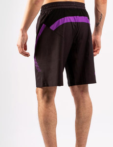 Shorts de sport pour homme, noir et violet, à blocs de couleur, taille mi-haute, élastique, séchage rapide, style Bermuda - Product Image 5