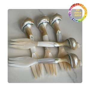 Cuchara de Nácar Natural - Cucharas Hechas a Mano con Conchas para Comida Gourmet, Caviar y Empaque de Regalos - Product Image 5