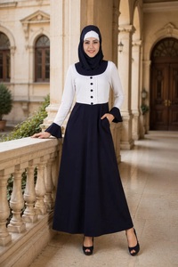 ชุดเดรสยาวมุสลิมสีกรมท่า แขนยาว แต่งระบายชายเสื้อ มีฮู้ด สวมใส่สบายๆ - Product Image 5