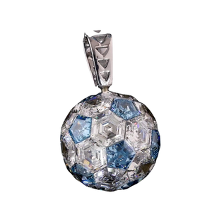 Juego de Joyería con Colgante y Pendientes de Diamantes de Laboratorio con Corte Hexagonal de 55 CT, Oro Blanco de 14K, Engaste Invisible Brillante Azul Blanco - Product Image 1