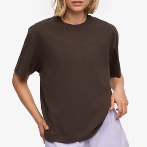 Camiseta de algodón con cuello redondo y hombros caídos para mujer, nuevo diseño 2025, estilo oversize, ropa urbana. - Product Image 3