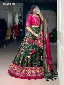 Ensemble Lehenga Can-Can et Choli en coton Zai-Stripe de la meilleure qualité en soie Tussar avec impression à la feuille et travail de miroir Gamthi – Vente en gros - Product Image 4