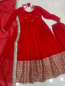 Robe longue en velours de qualité supérieure avec dupatta, élégante et luxueuse, tenue de mariage indienne et pakistanaise, entièrement cousue. - Product Image 6