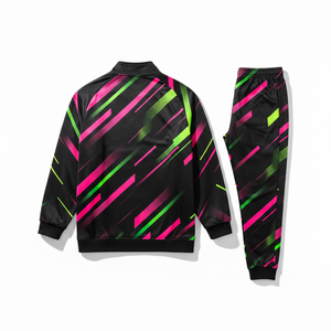 Ensemble de survêtement de football imprimé par sublimation 2026 – Haute élasticité, évacuation de l'humidité, écologique, pour l'entraînement et le jogging - Product Image 4