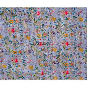 Colcha Kantha Étnica Vintage Hecha a Mano en Rajastán, India, con Estampado a Bloque, Diseño de Patchwork de Algodón Estampado y Cómodo - Product Image 2