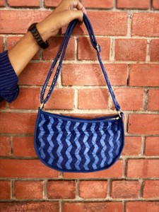 Bolso Tote de Hombro Azul a Rayas Acolchado Estilo Bohemio Vintage para Mujer, Hecho a Mano, con Cierre de Cremallera y Correa Única - Product Image 6