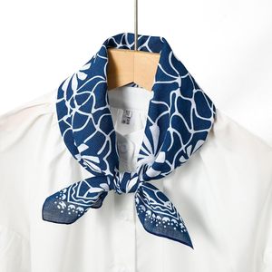 2026Fashion Design Women Elegant Flower Printed Bandana Women <b>Head</b> Scarf <b>Silk</b> Satin <b>Head</b> Scarves <b>Silk</b> <b>Wrap</b> Scarves - Product Image 4