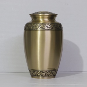 Classic Engraved Brass Cremation Urn Premium Customizable Funeral Adult Ashes Urn Indian Urns Manufacturer Wide Range - Product Image 4