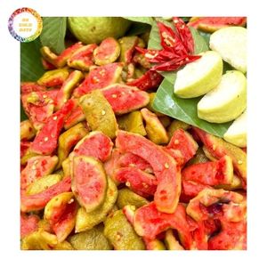 Tranches de fruits de goyavier rouge déshydraté en vrac et de goyavier blanc séché, fournisseur de snacks tropicaux pour les commandes internationales B2B - Product Image 2