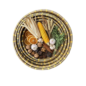 Colección de bandejas redondas de bambú ahumado artesanal de Vietnam en varios tamaños para servir nueces, alimentos secos y almacenar granos, paquete de 5, OEM/ODM - Product Image 5