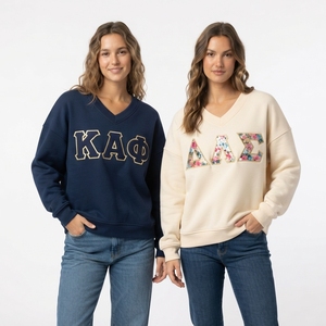 Sudadera con cuello en V para mujer, gris, con bordado floral de lavanda y letras griegas Phi Alpha, para otoño - Product Image 3