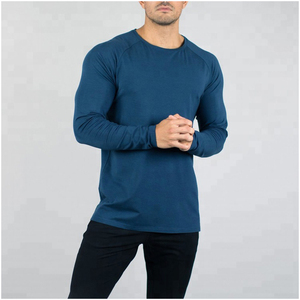 T-shirt à manches longues noir pour homme, col rond raglan, coupe ajustée, tricot uni, pull sportif - Product Image 5