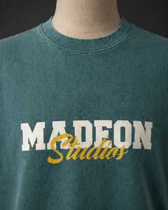 เสื้อยืดโอเวอร์ไซส์ผู้ชาย แบรนด์ Madeon Studios ผ้าฝ้าย แขนสั้น คอกลม สไตล์ลำลอง สตรีทแวร์ พิมพ์ลายโลโก้ด้านหน้า - Product Image 5