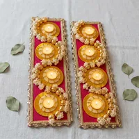 Tempat Lilin Diya Katun Buatan Tangan Tradisional dengan Bordir Emas dan Manik Mutiara untuk Dekorasi Pernikahan