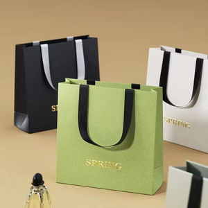 Sacs de courses personnalisés en gros, sacs en papier kraft recyclables pour les marques de détail et de vêtements - Product Image 5