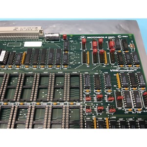 AMAT 0100-11025 MVME 211, 01-W3295B01 MOTOROLA VME - Équipements et pièces semi-conductrices d'origine fiables à l'échelle mondiale - Product Image 3