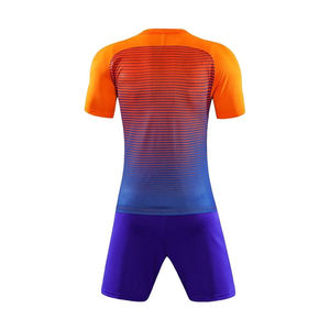 Uniforme de Fútbol de Alta Calidad 100% Poliéster, Colores y Tallas Personalizables, Manga Corta, Unisex, Transpirable, Secado Rápido, Verano, Logotipo Personalizado - Product Image 2