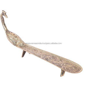 Porta Incienso de Aluminio Premium con Diseño de Pavo Real, Ecológico y Duradero para Uso en Puja - Product Image 1