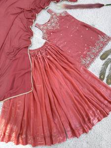 Conjunto Kurti Palazzo Dupatta rosa coral bordado, ropa étnica india y pakistaní para mujer, para fiesta. - Product Image 5