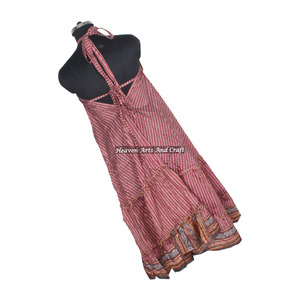 Nouvelle Robe Bohème d'Été pour Femme, Style Boho Hippie Vintage en Soie, Col Halter, Robe de Soirée Élégante sans Manches en Sari Recyclé - Product Image 5