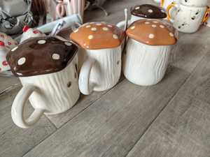 Striped Ceramic Coffee Mugs Set Colorful Retro Design <b>Microwave</b> Safe Dishwasher Safe Home Use Party Drinkware - Product Image 3