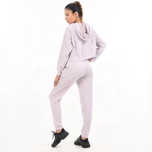 Traje deportivo informal de Invierno para mujer, conjunto de dos piezas respetuoso con el medio ambiente, Sudadera con capucha recortada, pantalones deportivos, OEM - Product Image 6