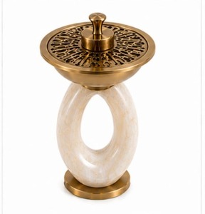 Brûleur d'encens de luxe en or, métal et résine avec base en marbre, diffuseur d'aromathérapie, utilisation toute saison - Product Image 2