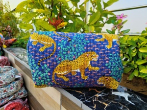 <b>Large</b> Travel <b>Makeup</b> Organizer Vintage Toiletry Pouches Cotton Quilted <b>Makeup</b> Holding <b>Bag</b> Block Print Portable <b>Large</b> <b>Makeup</b> Pouch - Product Image 4