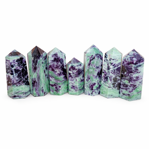 Pointe de cristal de Kammererite naturelle, rare, violette, faite à la main, baguette de guérison Chakralume, pointeur, décoration énergétique pour la méditation Reiki, vente en gros - Product Image 1
