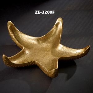 Cuenco Decorativo Estrella de Mar Dorada, Plato Metálico Costero para Adornos, Acento Náutico para Mesa, Decoración para Hogar de Playa y Sala de Estar - Product Image 2