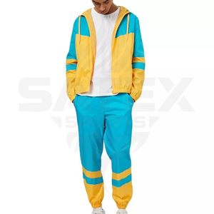 Conjunto de Chaqueta Cortavientos y Pantalones Cortos de Nailon con Logotipo Personalizado para Hombre, Traje Deportivo Corto con Cremallera, Conjunto de Dos Piezas - Product Image 3