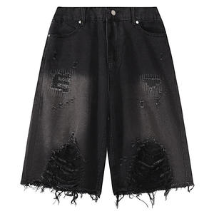 Shorts en jean déchirés style streetwear pour hommes, coupe baggy et fuselée, effet usé, de créateur - Product Image 1