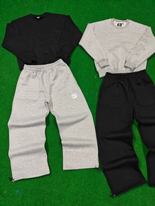 Ensemble de survêtement pour homme en coton lourd 500 g/m², deux pièces, avec sweat à capuche zippé, personnalisé, de haute qualité - Product Image 4