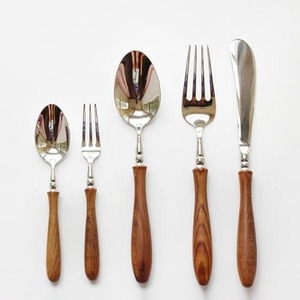Cubiertos de lujo de acero inoxidable con mango de madera, juego de cuchara, tenedor y cuchillo para hotel, restaurante, bodas y eventos. - Product Image 2