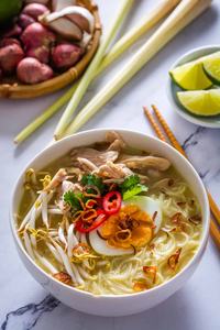 Caldo de Pollo Concentrado Maggi de Alta Calidad, Mezcla Fresca para Preparación de Comidas, Sopa, Frituras, Marinadas, Salado, Favorito de Malasia para Cocinar - Product Image 4