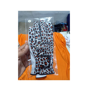 ถุงมือกอล์ฟสำหรับผู้ชาย มือซ้าย/ขวา หนังแกะแท้ Cabretta นุ่ม ระบายอากาศได้ดี กันลื่น ปักโลโก้ได้ ถุงมือกอล์ฟสำหรับเล่นกลางแจ้ง แบรนด์ดัง - Product Image 5