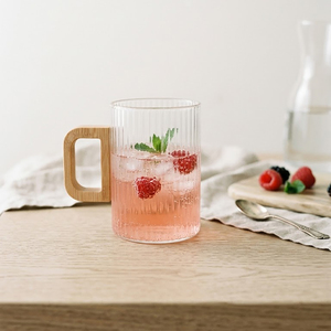 Gobelet en verre borosilicate artisanal avec poignée fantaisie colorée, motif animalier et botanique mignon, résistant à la chaleur, réutilisable, en gros - Product Image 2