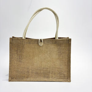 Sac messager en jute avec logo personnalisé, rabat et fermeture magnétique, sac bandoulière écologique pour cadeaux d'entreprise - Product Image 1