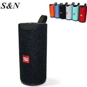 T&G Portable <b>Bluetooth</b> <b>Speaker</b> Red Blue Checkered Pattern <b>With</b> Carrying Strap For Outdoor Use - Product Image 4