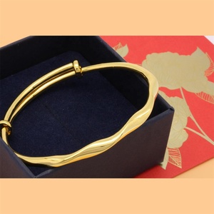 กำไลปรับได้สำหรับผู้หญิง,กำไลแฟชั่นทองแท้24K สวมใส่ได้ทุกวัน - Product Image 5