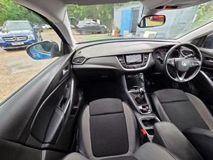 OFFRE EXCLUSIVE : VAUXHALL GRANDLAND X 1.5TD SPORT 2018 – Pièces OEM en Acier pour Auto-Installation - Product Image 2