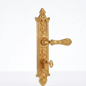 Placa de Manija de Puerta de Latón de Lujo Imperial Grace |   Manija de Palanca Moderna con Grabado Floral y Cerradura para Puertas de Madera de Apartamentos, Duradera - Product Image 1